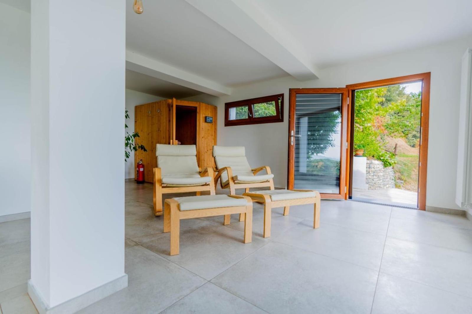 Chalet Sophie - Luxury Chalet Roletto Kültér fotó