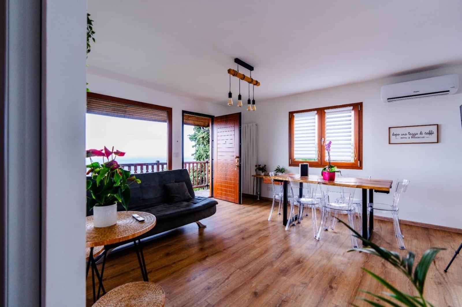 Chalet Sophie - Luxury Chalet Roletto Kültér fotó