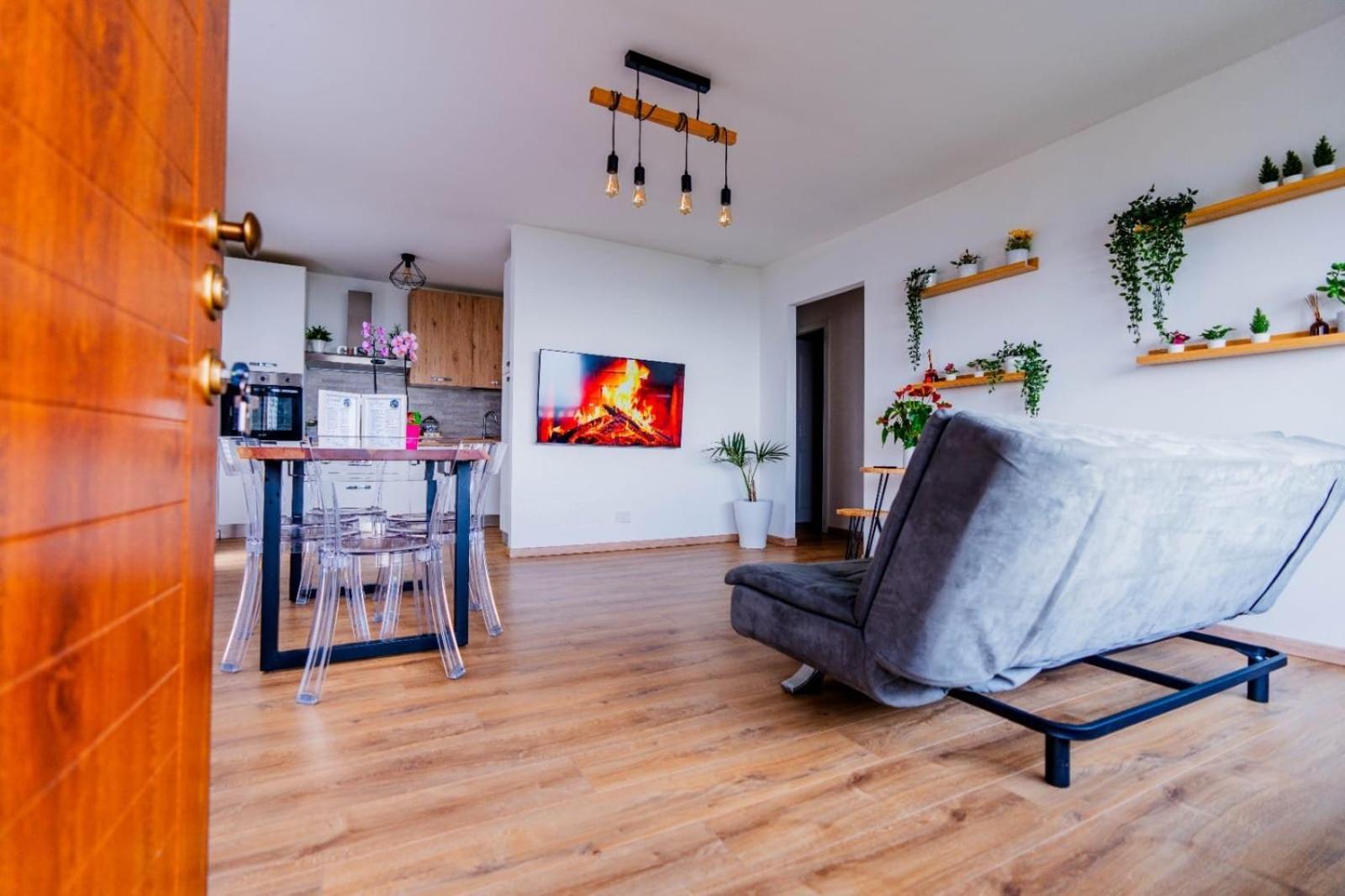 Chalet Sophie - Luxury Chalet Roletto Kültér fotó