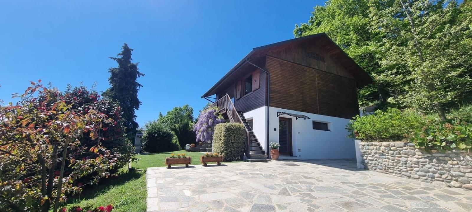 Chalet Sophie - Luxury Chalet Roletto Kültér fotó